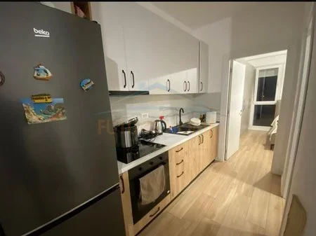 Tirane, shitet apartament 1+1 Kati 7, 122 m² 185.440 € (SELITE)