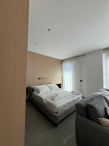 Tirane, jepet me qera garsonier 1+1 Kati 7, 60 m² 680 € (MYSLYM SHYRI)