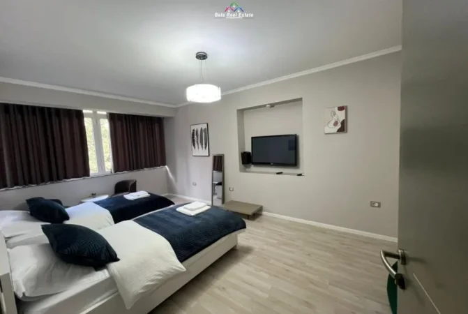 Tirane, jepet me qera apartament 2+1 Kati 3, 80 m² 520 € (prane Pizzeri Class)