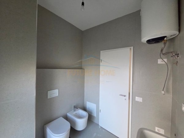 Tirane, jepet me qera apartament 1+1 Kati 4, 60 m² 450 € (Kompleksi Kaimi)