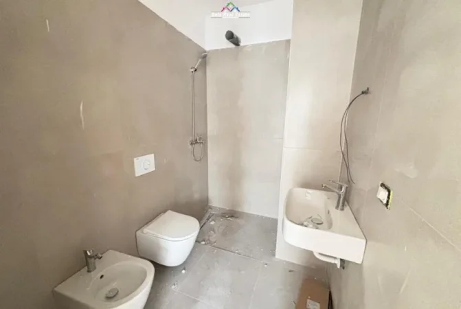 Tirane, shes apartament 2+1 Kati 7, 90 m² 98.000 € (Autostrada Tirane Durres)