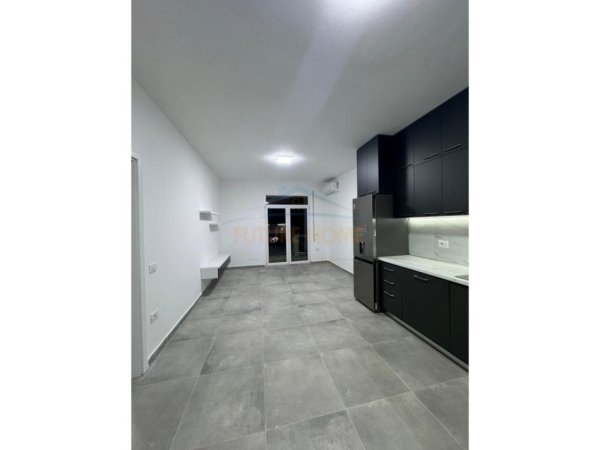 Tirane, jepet me qera apartament 1+1 Kati 2, 69 m² 400 € (5 Maji)