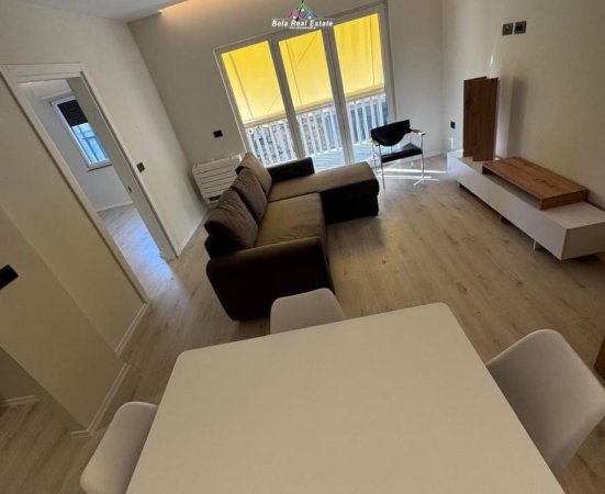 jepet me qera apartament Kati 3, 50 m² 800 € (Rruga e Elbasanit)