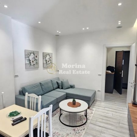 Tirane, jepet me qera apartament 2+1 Kati 4, 90 m² 400 € (Shkoze)