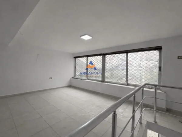 Tirane, shitet ambjent biznesi Kati 2, 100 m² 160.000 € 