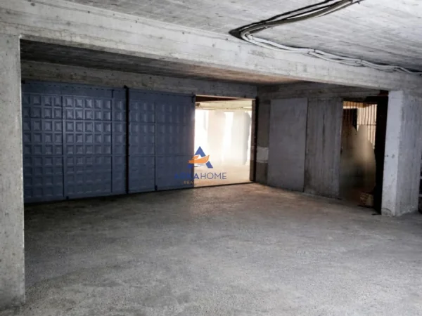 Tirane, shitet garazh | post parkimi Kati -1, 122 m² 100.000 € 