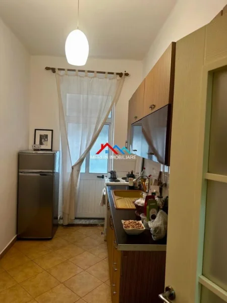 Tirane, shitet apartament 1+1+Ballkon Kati 2, 70 m² 176.000 € (RRUGA E DURRESIT)