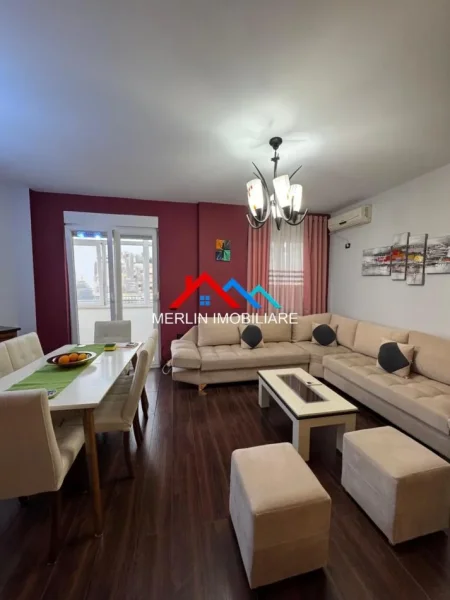 Tirane, jepet me qera apartament 2+1+Ballkon Kati 6, 90 m² 880 € (RRUGA ZEF JUBANI,SHESHI WILLSON)