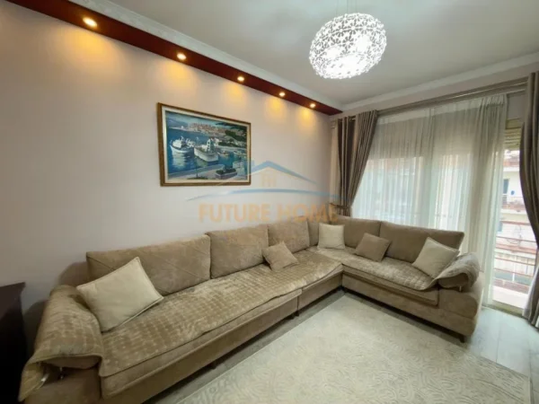Tirane, jepet me qera apartament 1+1 Kati 5, 74 m² 600 € (Don Bosko , Vizion Plus)