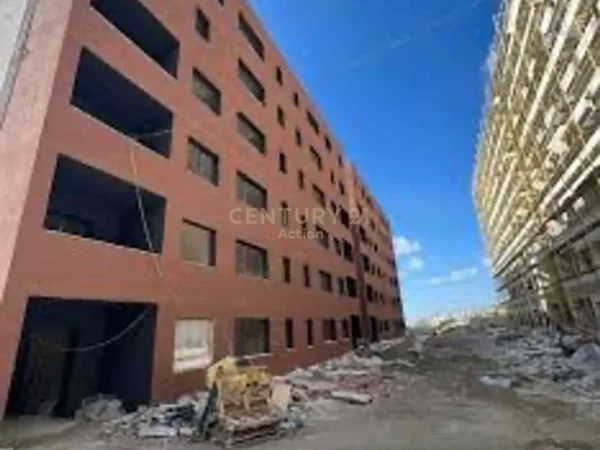 Tirane, shitet apartament 2+1+Ballkon Kati 2, 146 m² 250.000 € (Vilat Gjermane)