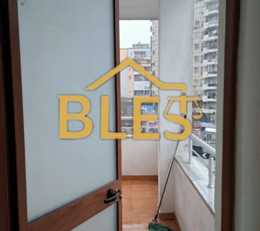 Tirane, jepet me qera apartament 1+1 Kati 5, 70 m² 350 € (Teodor Keko)