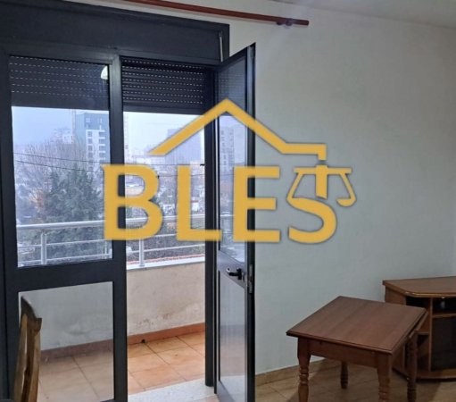 Tirane, jepet me qera apartament 1+1 Kati 5, 70 m² 350 € (Teodor Keko)