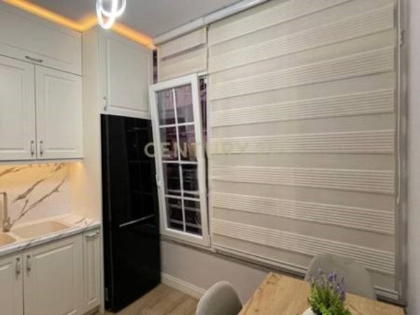 Tirane, jepet me qera apartament 1+1 Kati 2, 56 m² 600 € (kodra e diellit)