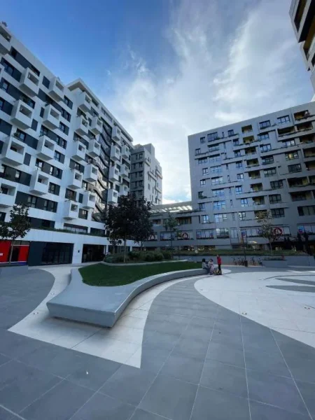 Tirane, shitet apartament 3+1+Ballkon , 140 m² 371.000 € (Square 21)