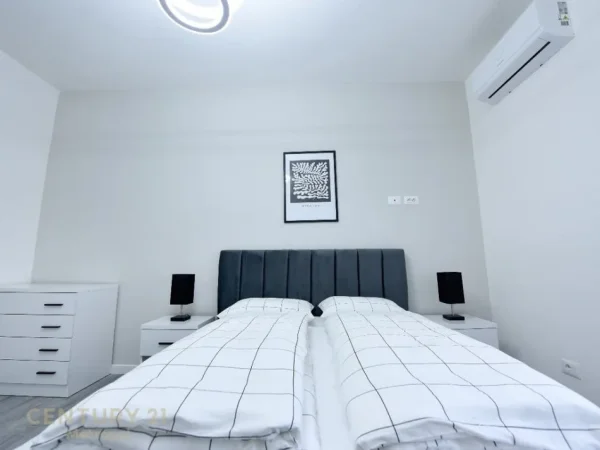 Tirane, jepet me qera apartament 1+1+Ballkon Kati 3, 70 m² 500 € (mihal grameno shkolla baletit)