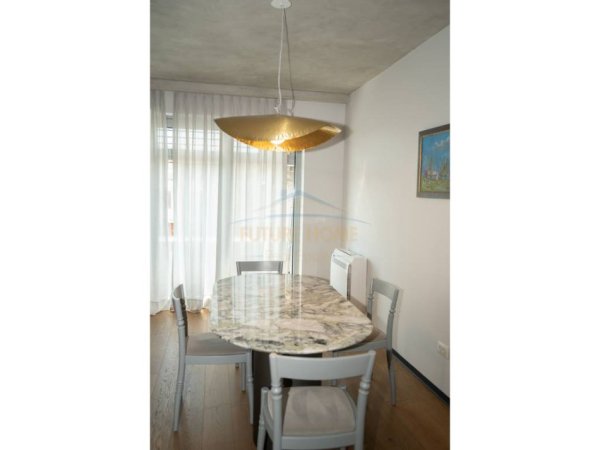 Tirane, jepet me qera apartament Kati 0, 1.800 € (Qera, Apartament 3+1+2, Stadiumi Dinamo)