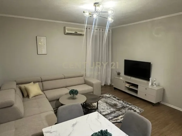 Tirane, jepet me qera apartament 1+1 Kati 4, 78 m² 800 € (sheshi skenderbeu)