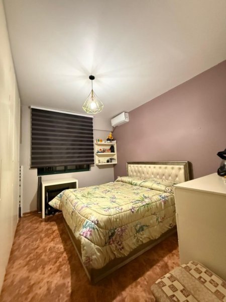 Tirane, jepet me qera apartament 2+1+Ballkon Kati 2, 95 m² 850 € (Rruga e Durrësit)