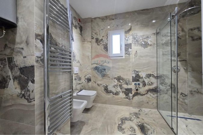 Tirane, shitet apartament 2+1 Kati 5, 101 m² 265.000 € (Rruga Qemal Stafa, Tiranë(ID: 530191006-1129)