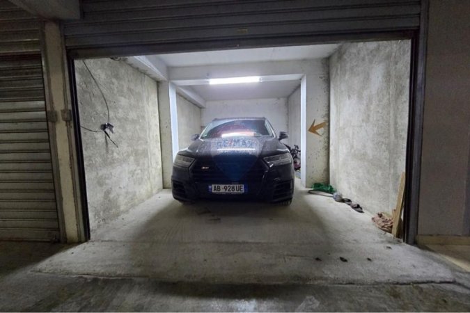 Tirane, shitet apartament 2+1 Kati 5, 101 m² 265.000 € (Rruga Qemal Stafa, Tiranë(ID: 530191006-1129)