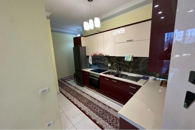 Tirane, shitet apartament 2+1 Kati 8, 114 m² 124.000 € (Bulevardi Blu, Kamëz(ID: 530191070-42)