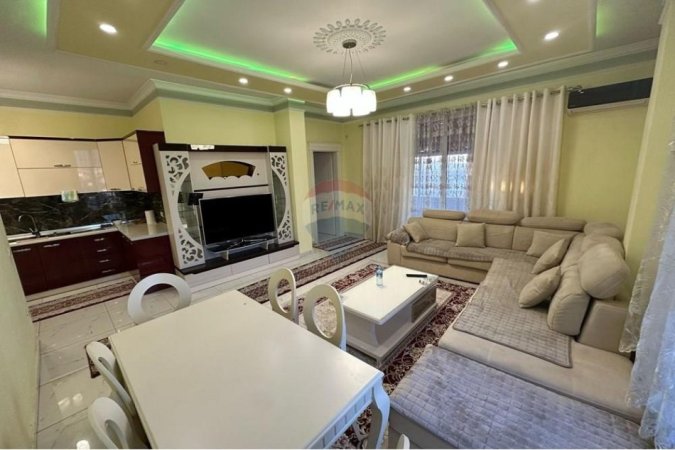 Tirane, shitet apartament 2+1 Kati 8, 114 m² 124.000 € (Bulevardi Blu, Kamëz(ID: 530191070-42)