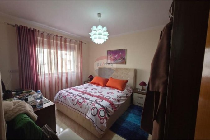 Tirane, shitet apartament 1+1 Kati 3, 63 m² 140.000 € (Rruga Siri Kodra, Tiranë(ID: 530281026-1241)