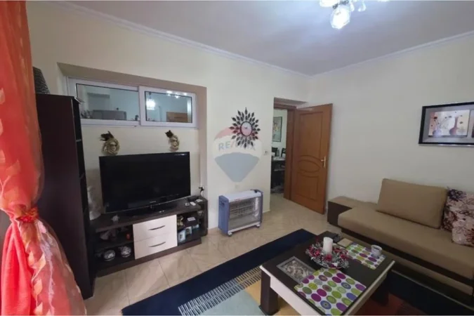 Tirane, shitet apartament 1+1 Kati 3, 63 m² 140.000 € (Rruga Siri Kodra, Tiranë(ID: 530281026-1241)