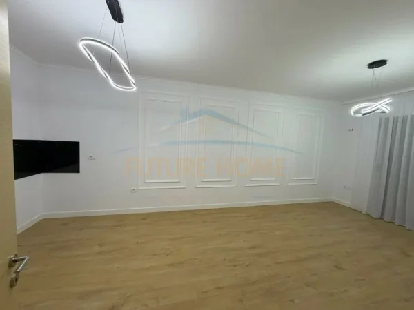 Tirane, shes apartament 2+1 Kati 8, 86 m² 153.000 € 