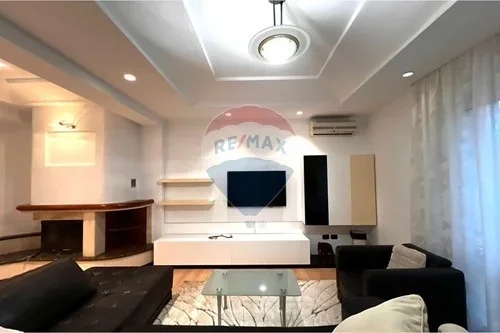 Tirane, jepet me qera apartament 2+1 Kati 1, 120 m² 600 € 