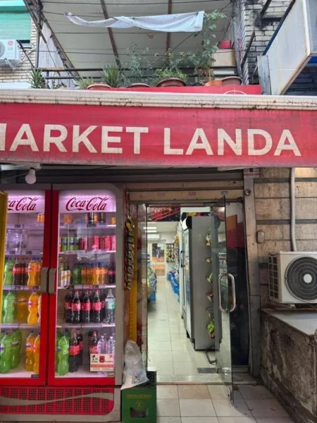 Tirane, shes Shes biznesin Market - Vorri Bom, Tirane 15.000 €