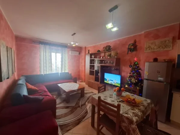 Vlore, shitet apartament 1+1 Kati 3, 87 m² 82.500 € (Rruga Dervish Hekali, Vlorë)