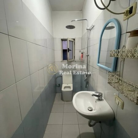 Tirane, jepet me qera shtepi 1+1 Kati 3, 42 m² 350 € (Rruga e Dibres)