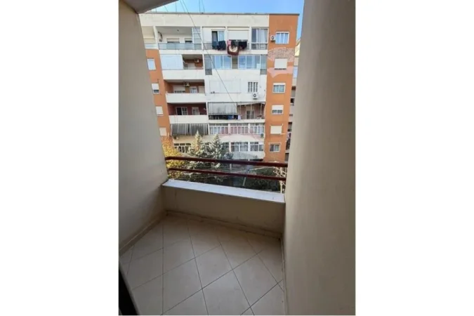 Tirane, shitet apartament 1+1 Kati 3, 69 m² 91.000 € (Rruga e Thesarit, Tiranë(ID: 530361012-506)