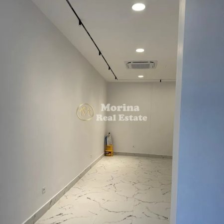 Tirane, jepet me qera ambjent biznesi Kati 1, 38 m² 900 € (Rruga Mine Peza)