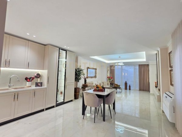 Tirane, jepet me qera Vile 2 Katshe Kati 0, 160 m² 1.500 € (xhamlliku)