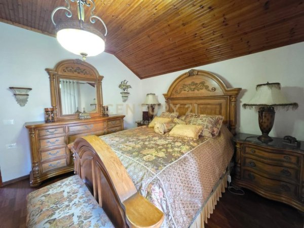 Tirane, jepet me qera Vile 2 Katshe Kati 0, 160 m² 1.500 € (xhamlliku)