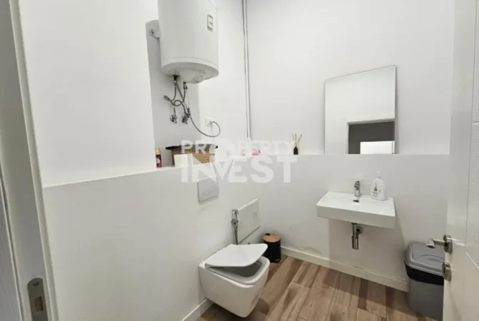 Tirane, jepet me qera zyre Kati 0, 220 m² 2.000 € (Kopshti Botanik)