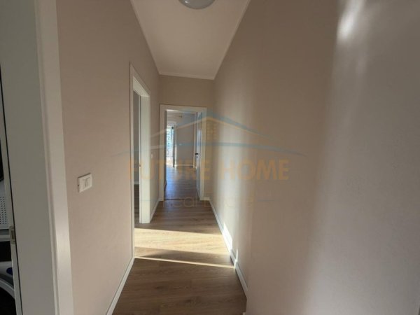 Durres, shes apartament 2+1+Ballkon Kati 9, 103 m² 140.000 € (Prane Markates, Durres)