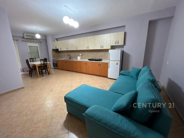 Tirane, jepet me qera apartament 2+1 Kati 2, 93 m² 500 € (profarma)