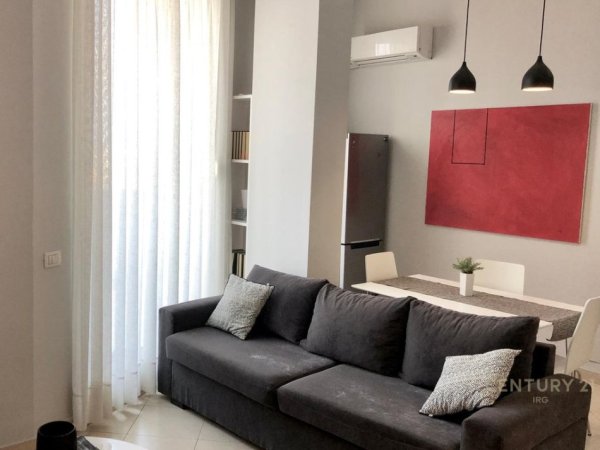 Tirane, jepet me qera apartament 1+1 Kati 11, 63 m² 550 € (Kompleksi Magnet)