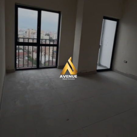 Tirane, shitet apartament 2+1 Kati 10, 91 m² 211.000 € (rruga e dibres)