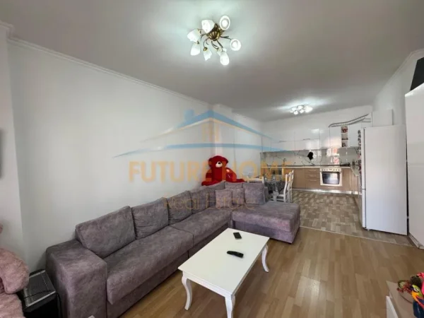Tirane, shitet apartament 2+1 Kati 4, 92 m² 193.000 € (Don Bosko, Tiranë)