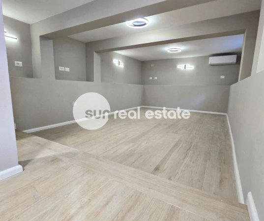 Shkoder, jepet me qera shtepi 3+1 Kati 0, 205 m² 1.000 € (AFER PEDONALES)