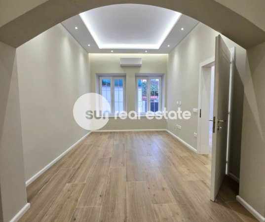 Shkoder, jepet me qera shtepi 3+1 Kati 0, 205 m² 1.000 € (AFER PEDONALES)