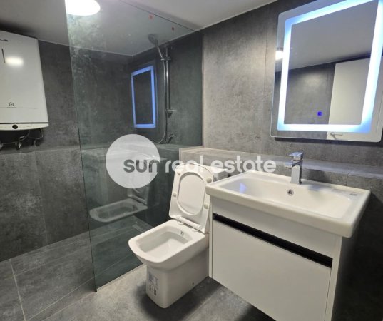 Shkoder, jepet me qera shtepi 3+1 Kati 0, 205 m² 1.000 € (AFER PEDONALES)
