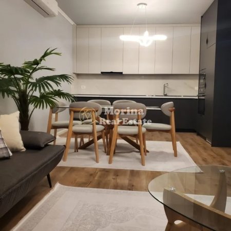 Tirane, jepet me qera apartament 2+1 Kati 3, 116 m² 1.300 € (Liqeni i Thate)