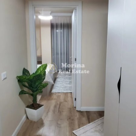 Tirane, jepet me qera apartament 1+1 Kati 3, 68 m² 1.000 € (Liqeni i Thate)
