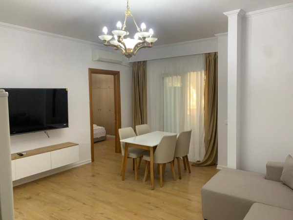 Tirane, jepet me qera apartament 2+1 , 65 m² 148.800 € (Liqeni i Thatë)