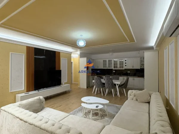 Tirane, shitet apartament 2+1+Ballkon Kati 4, 143 m² 287.000 € 